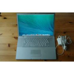 Apple Macbook pro 17" A1229