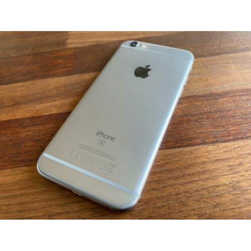 iPhone 6S 64 GB