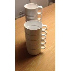 Mepal servies 24 delig plus campingbestek 5 pers.