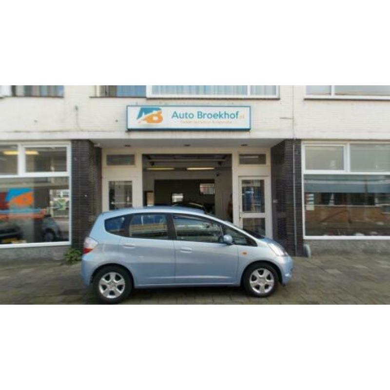 Honda Jazz 1.2 Trend MOOIE JAZZ MET 74 DKM! (bj 2010)