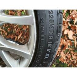 winterbanden volvo v50, v60, 18inch met lichtmetalen velgen.
