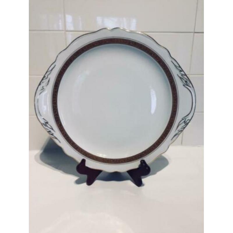 Porcelaine bord uit Frankrijk