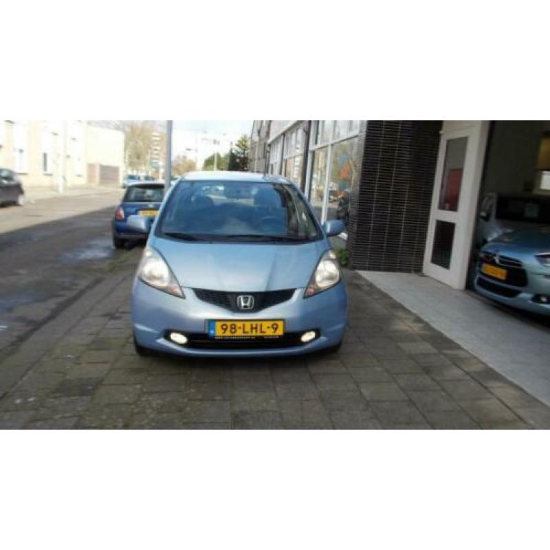 Honda Jazz 1.2 Trend MOOIE JAZZ MET 74 DKM! (bj 2010)