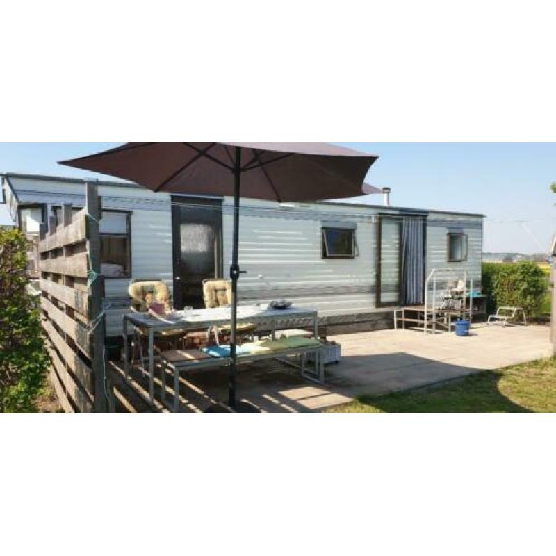 stacaravan in Noordwijkerhout nabij Noordwijk aan Zee