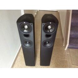Kef Q4