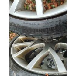winterbanden volvo v50, v60, 18inch met lichtmetalen velgen.