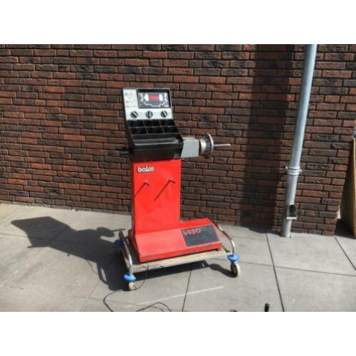 Balco B930 balanceermachine
