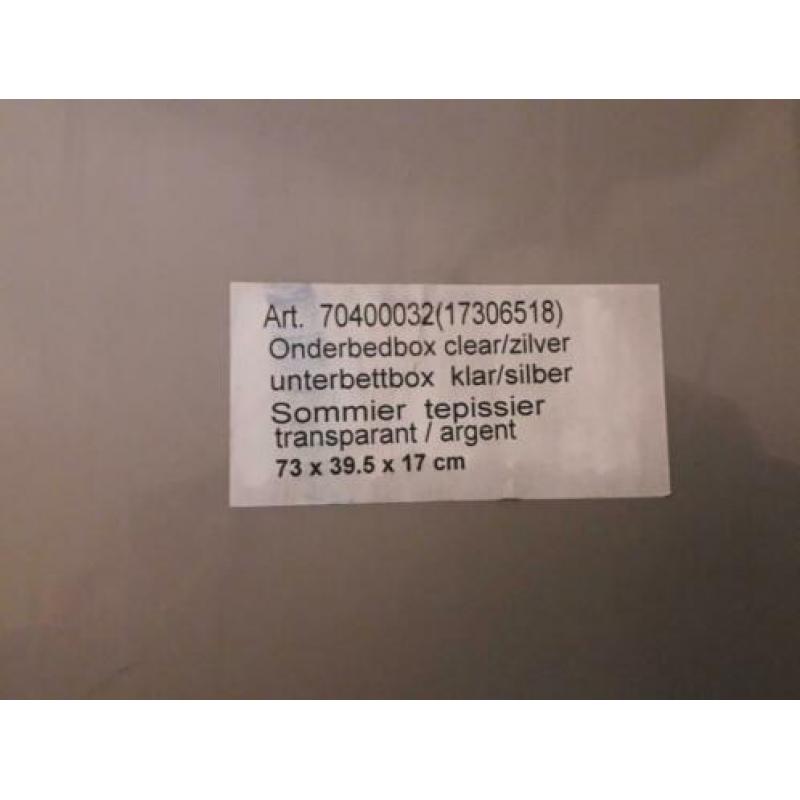 Rolbox voor onder een bed