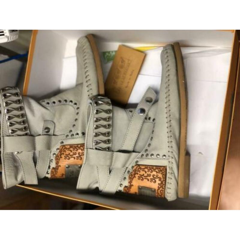 Karma of charme bootjes mt 37