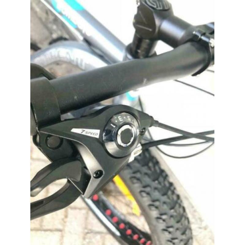 FATBIKE 26 inch, 3 - 7 versnellingen Shimano schijfrem NIEUW