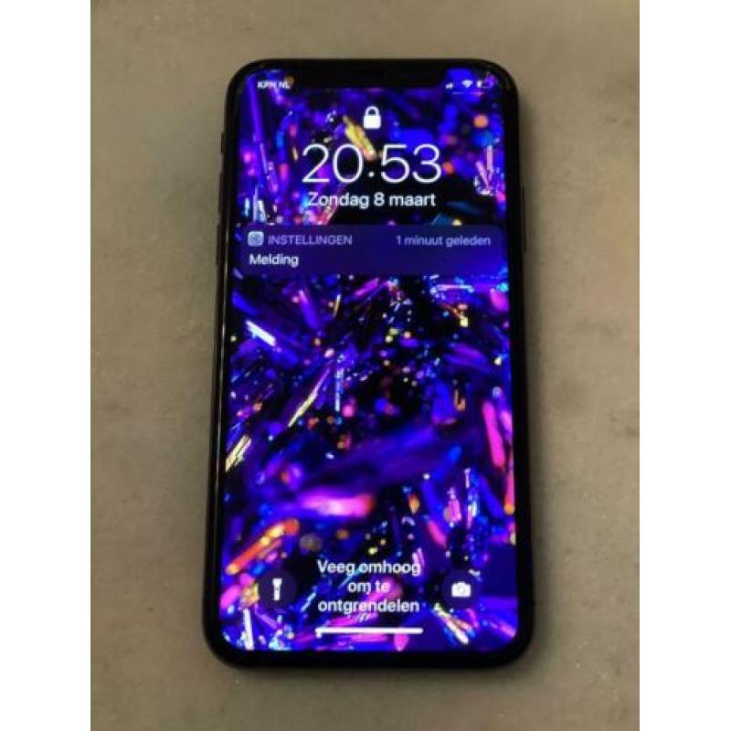 iPhone ?? X 64GB