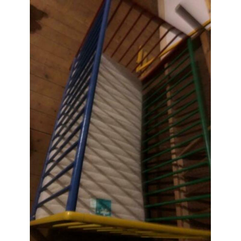 Kinderbed met matras