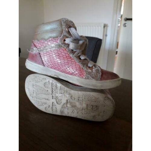 Bunnies maat 25