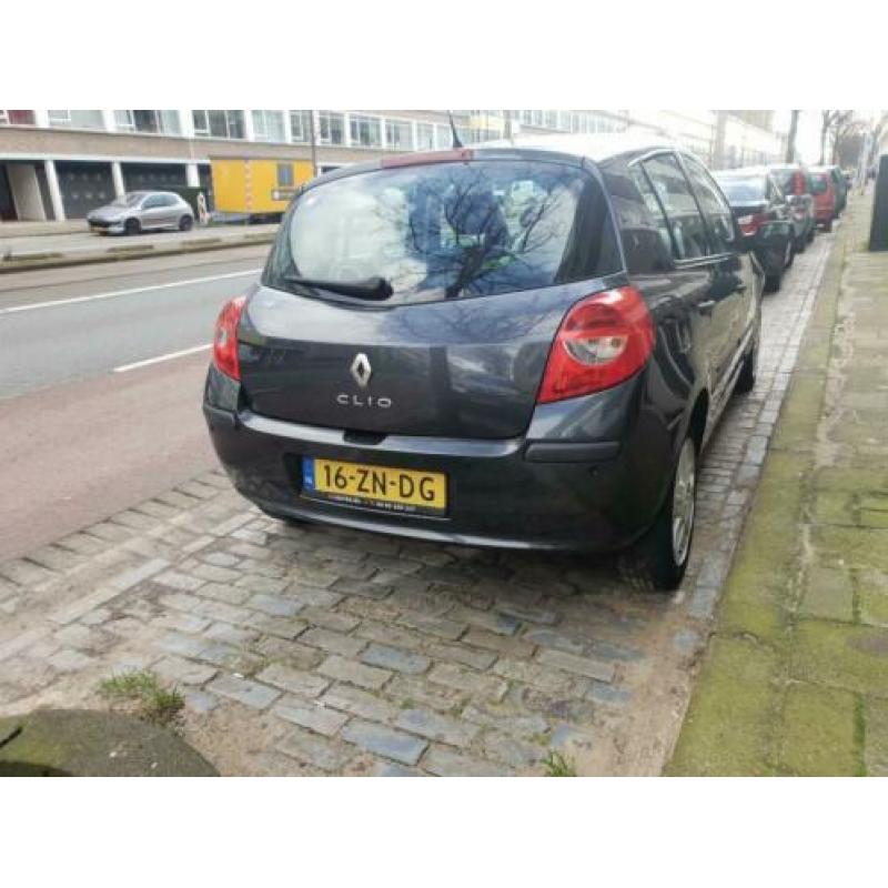 Renault Clio 1.2 16V 55KW 5-DRS E4 2008 Grijs