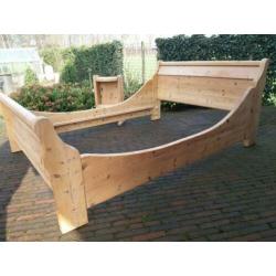 Massief grenen bed 150x200