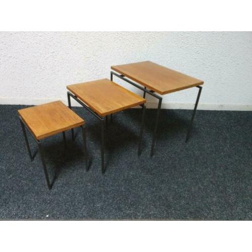 Uitverkoop!! Mooie vintage mimiset voor €150,-!