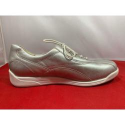 Sportieve zilverkleurig veterschoen van Waldlaufer mt 42,5