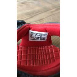 Adidas slippers maat 25