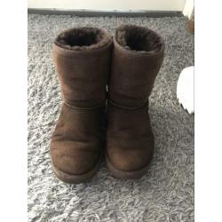 Ugg laarzen bruin maat 32