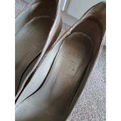 Pumps Enrico 37 goud nieuwprijs €159,95
