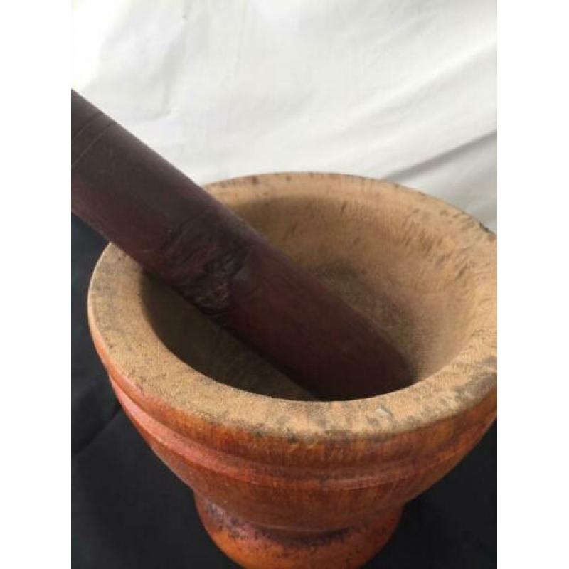 Tribale vijzel met stamper zeer gebruikt 18x18 cm
