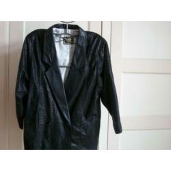 Vintage Leer zwart jasje maat L €7,50 zgan