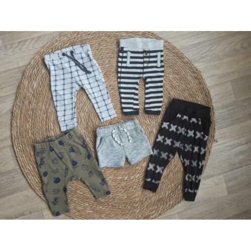 Partij kleding jongen 62 68 broekje shirtje tumble noppies