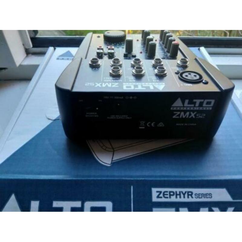 Alto ZMX52 compact 5 channel mixer