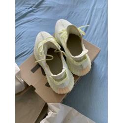 Yeezy boost 350 butter