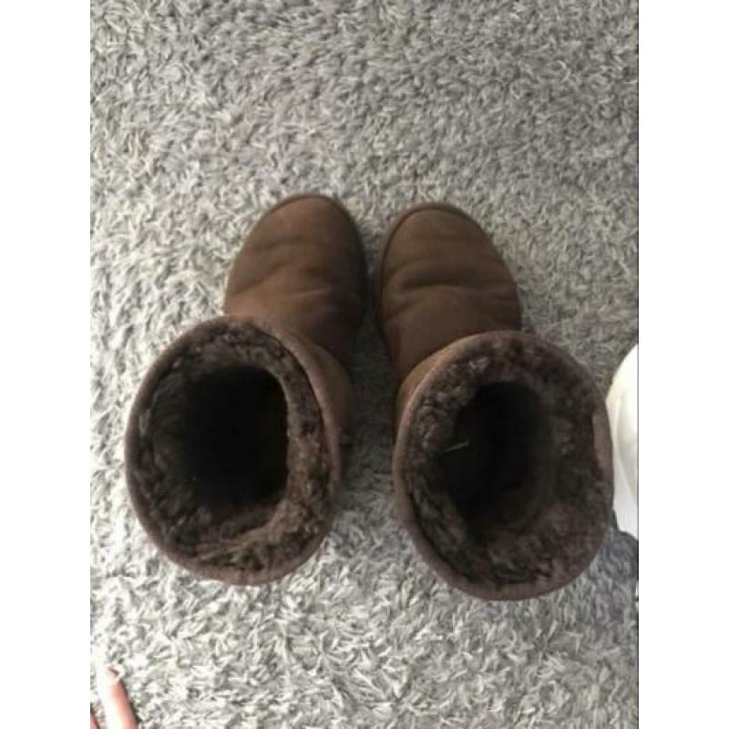 Ugg laarzen bruin maat 32