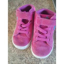 Puma schoenen maat 25