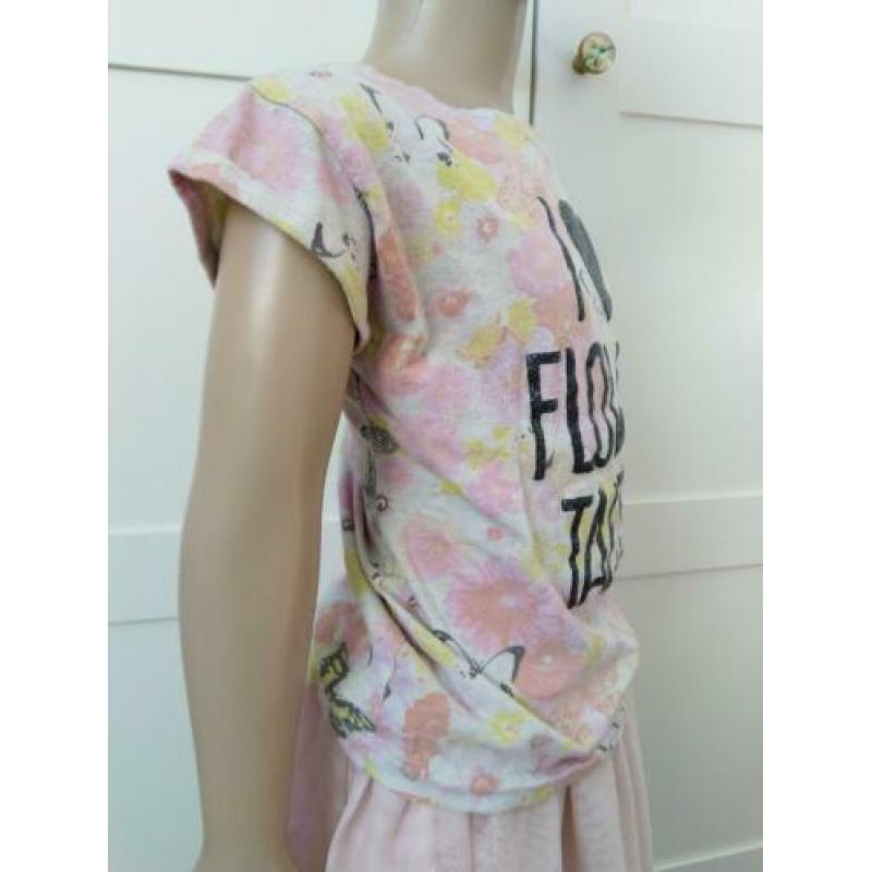 Vrolijk shirt maat 122 C&A (342)