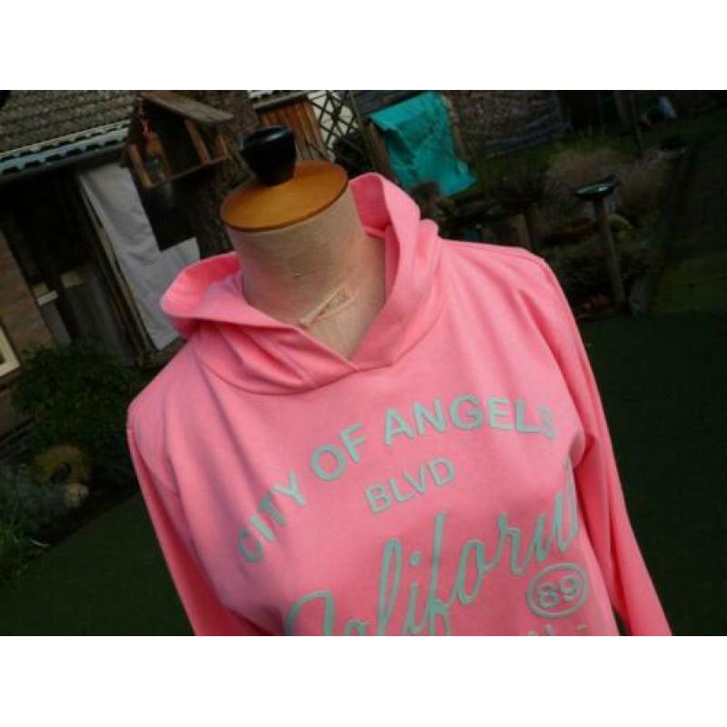 roze ESSENTIALS trui/sweater maat L als nieuw