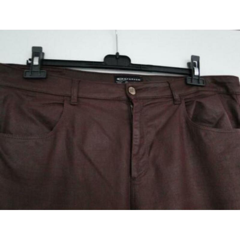 Expresso Lamour broek bordeaux rood maat 46.