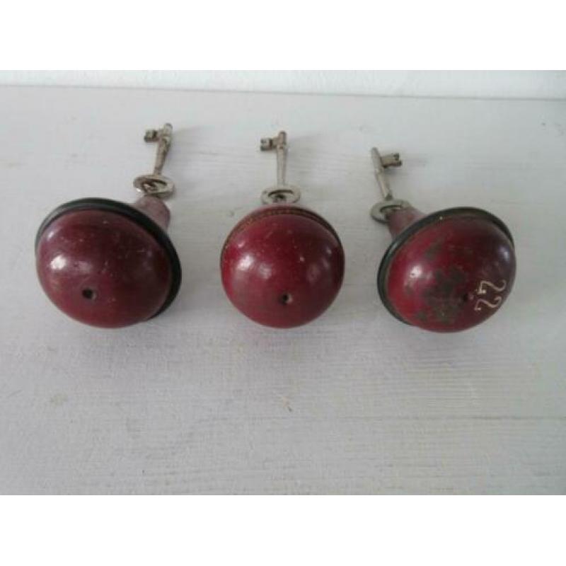 Vintage sleutels hanger Bioscoop Koning van Engeland Hulst