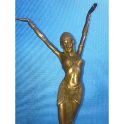 Bronzen beeld Art Deco style naar Chiparus. Verzenden gratis