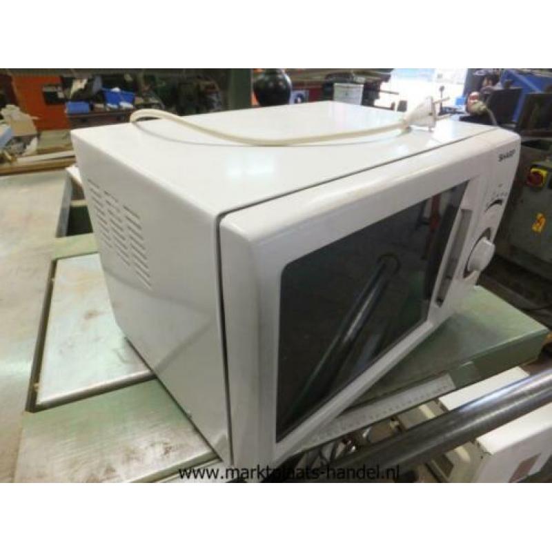 SHARP Magnetron 800 wat 220V, 28 x 45 x 35 cm D (a9)25