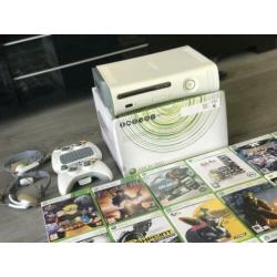 Xbox 360 met 18 spellen, 2 controllers en headsets