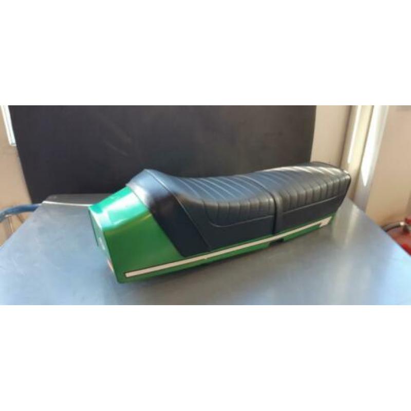 Zadel/ buddy seat hercules supra