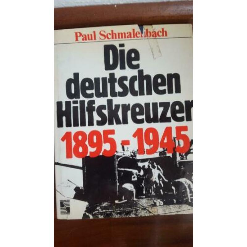 Partij Duitse boeken over wereldoorlog, wapens, militaria