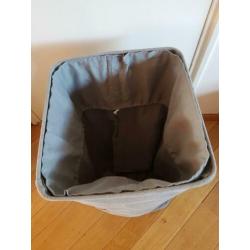 Grijze wasmand Aquanova Evora Large