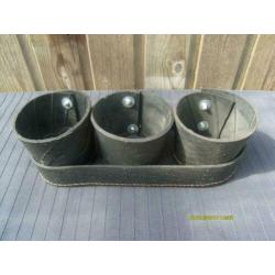 NIEUW - 25 % KORTING - rubber tray met 3 potten, industrieel