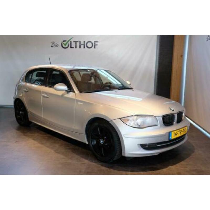 BMW 1 Serie 116i Business Line / NAVI / AIRCO / (bj 2007)