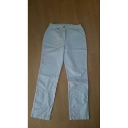 Witte broek, tandartsassistente, bedrijfskleding