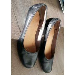 Schoenen, lage hak, zwart, maat 36, leer, hakken, pumps
