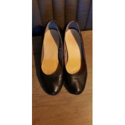 Schoenen, lage hak, zwart, maat 36, leer, hakken, pumps
