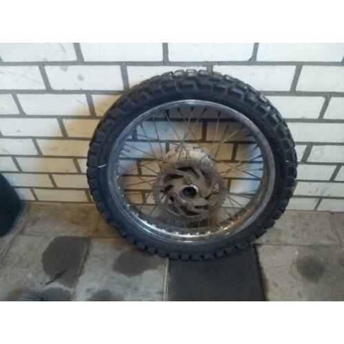 Yamaha DT 125 1987 Achterwiel