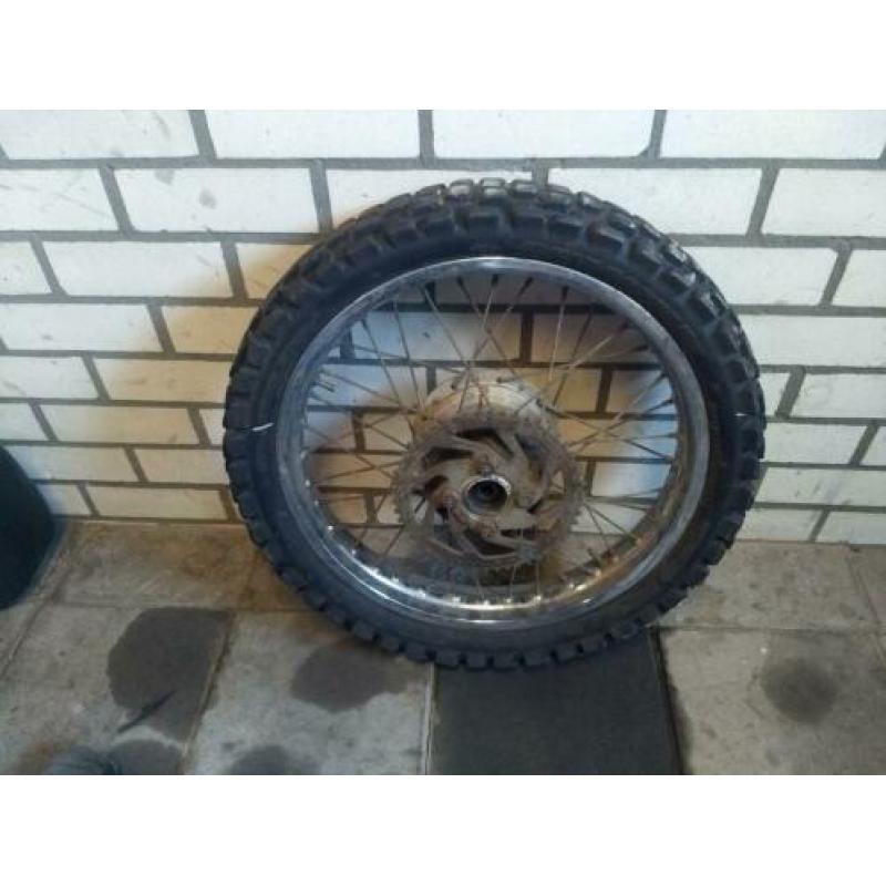 Yamaha DT 125 1987 Achterwiel