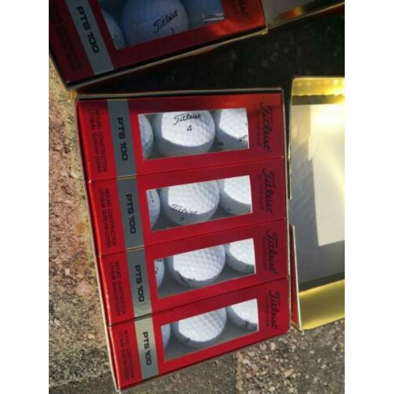 Uitgebreide golfset met nieuwe ballen!