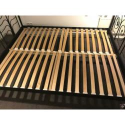 2 persoonsbed met lattenbodem 200x160